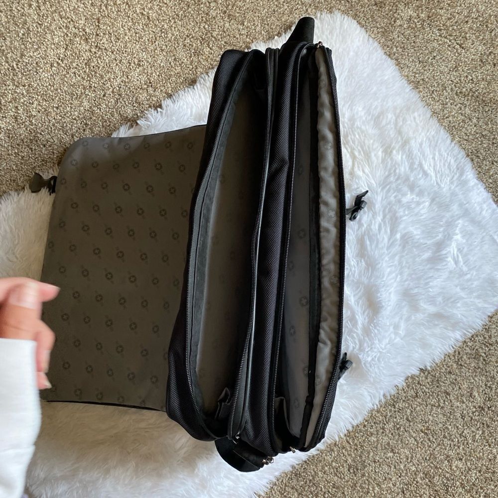Swiss Tech Bag‎ - Picture 9 of 14